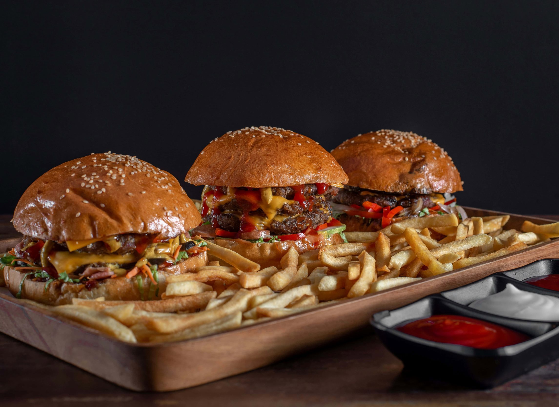 <span class='hyphen-text'>Meet Auckland's </span><span class='hyphen-text'>Must-Try Burger Spots</span>