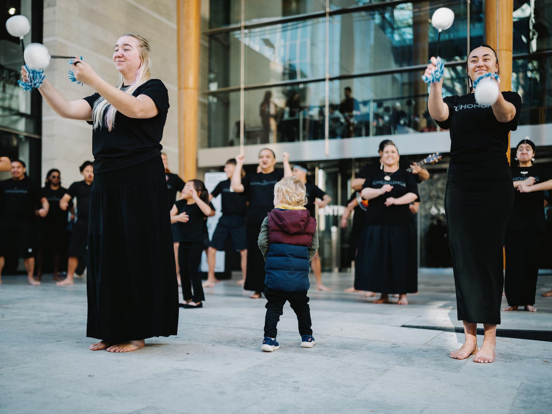 Te wiki o te reo Māori | Te Tūhononga ki Rāwhiti Kapa Haka