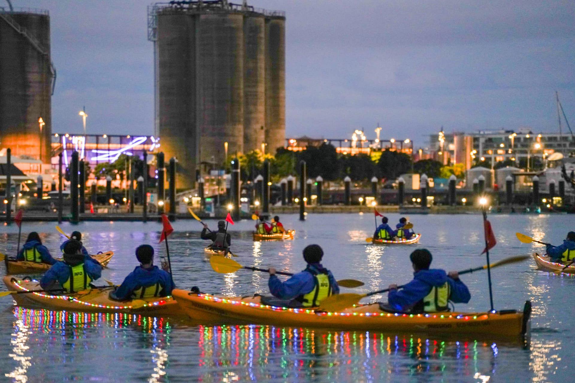 City Lights - Night Kayak Tour