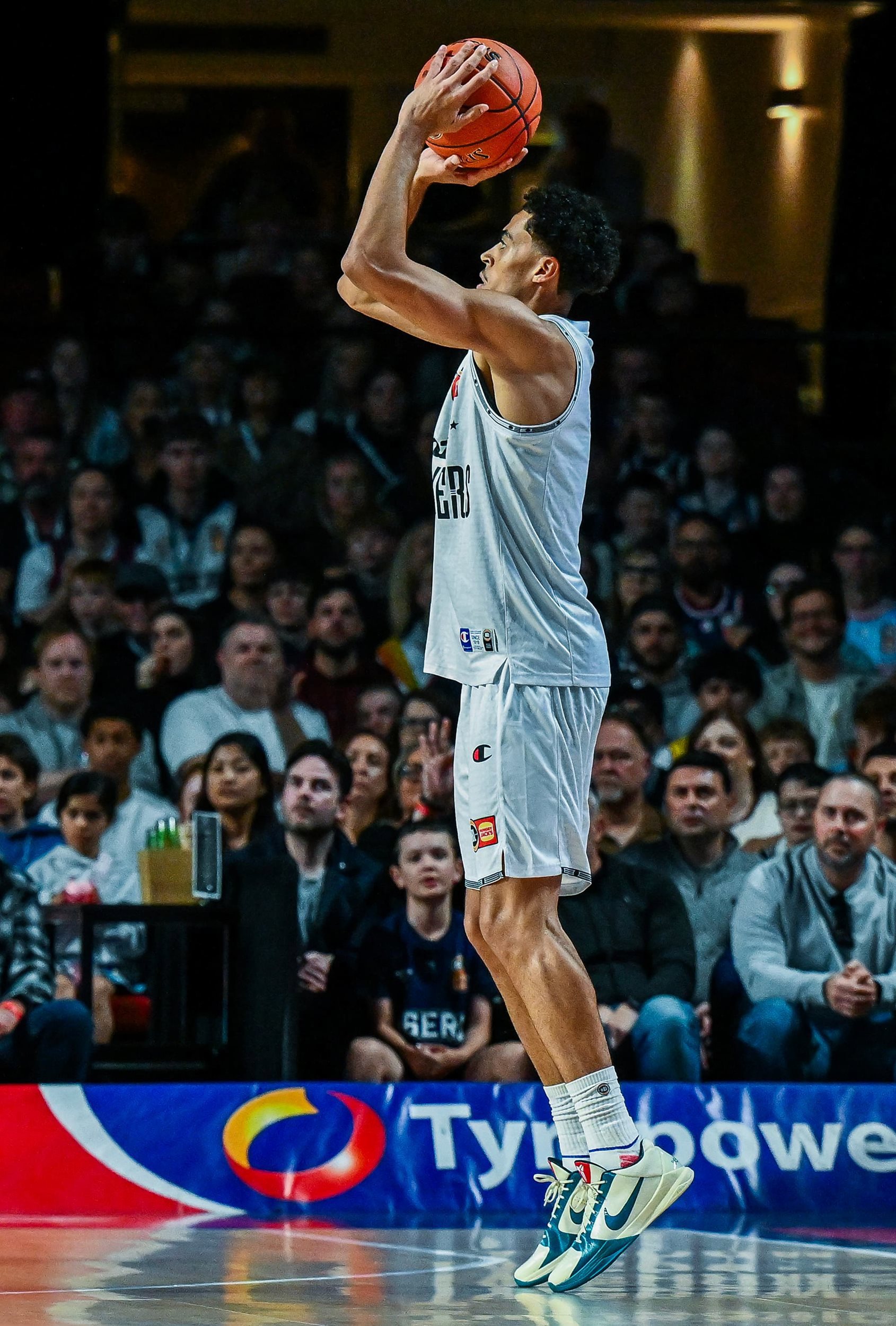 BNZ Breakers v Melbourne United