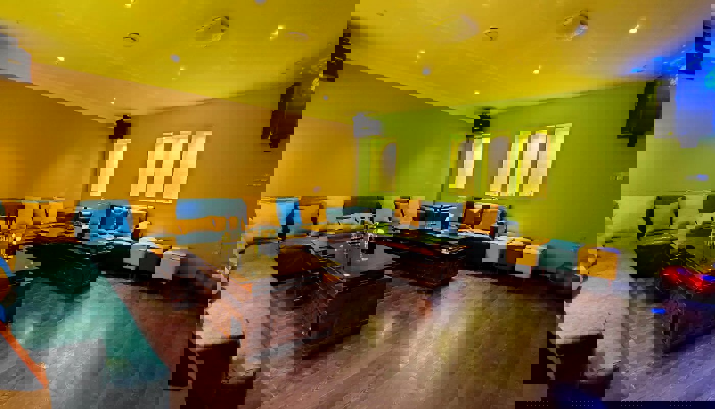 Carousel Image