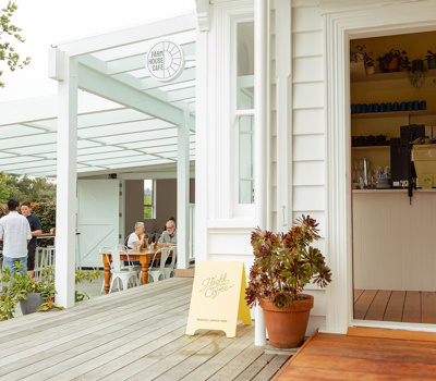 Farm   House  Cafe
