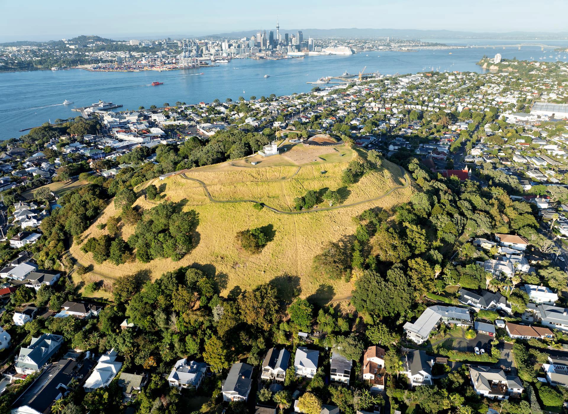 Takarunga Mount Victoria