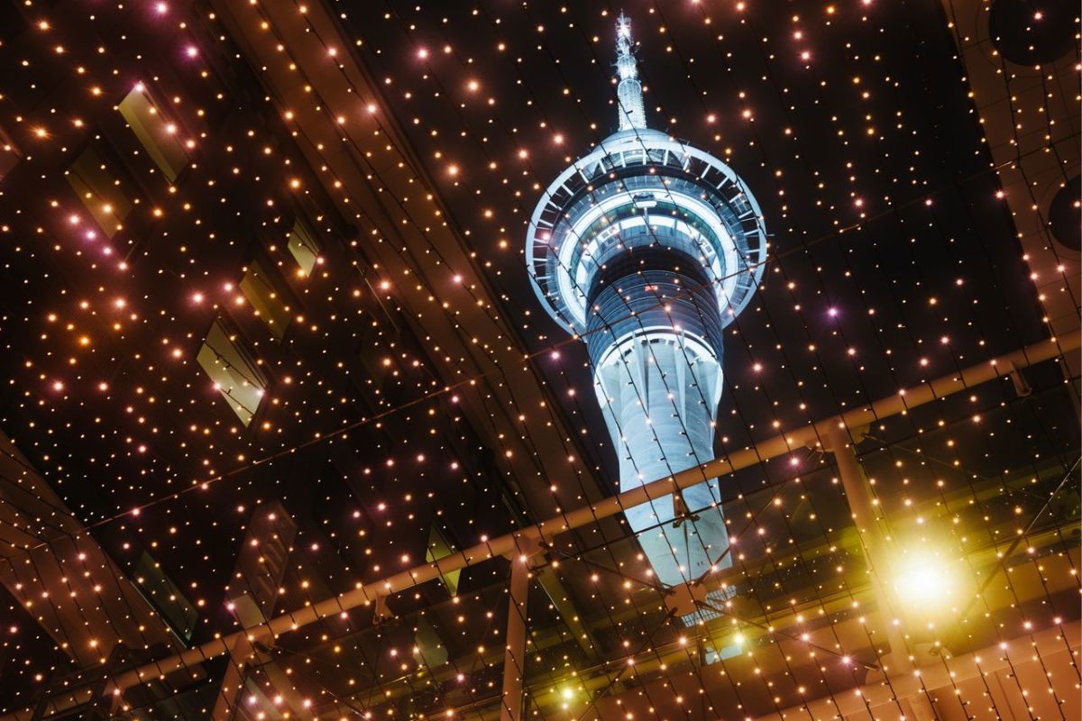 A dusk ’til dawn itinerary for the perfect night out in Auckland