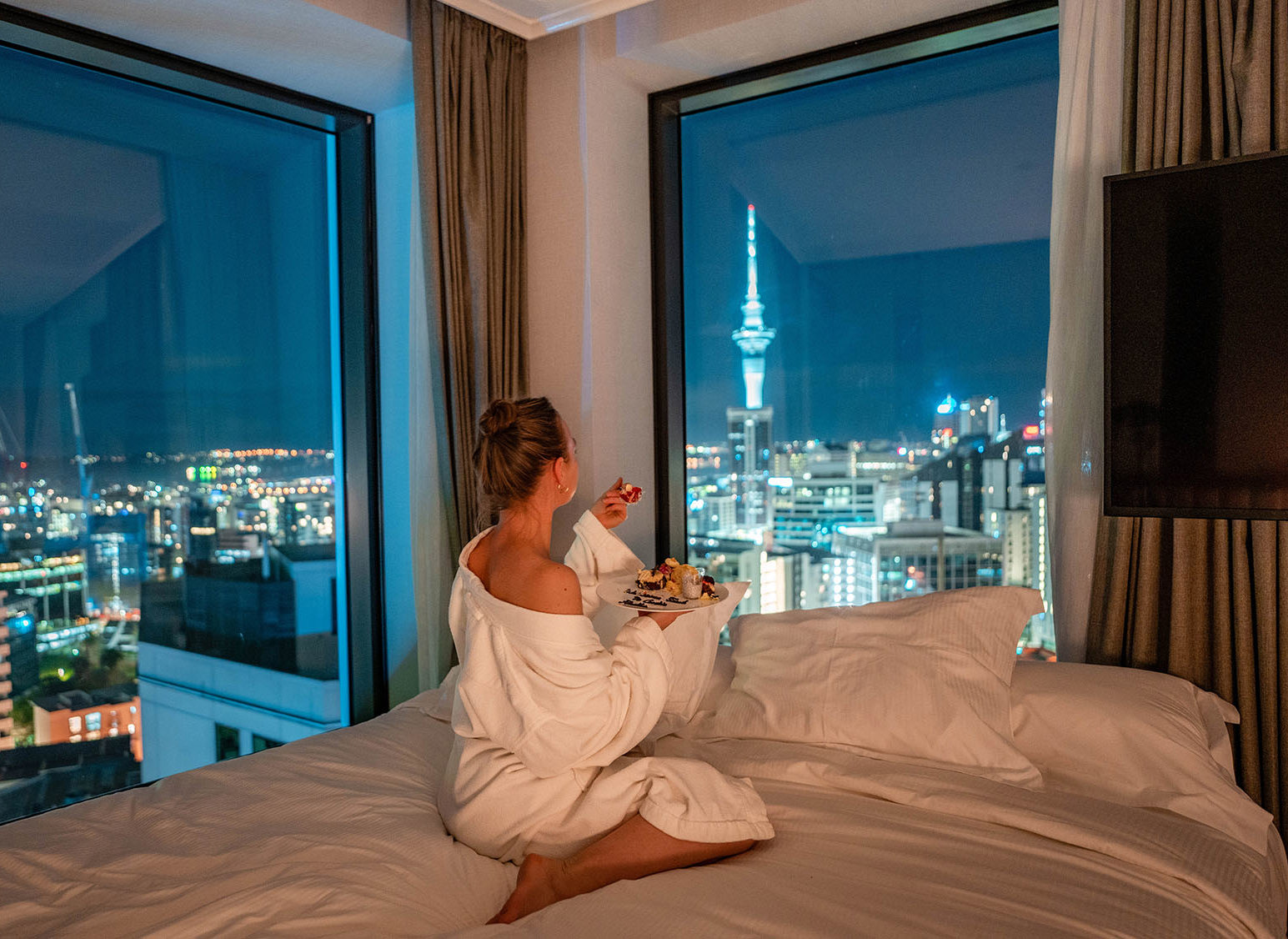 <span>Stay in the </span><span>heart of </span><span>Auckland</span>