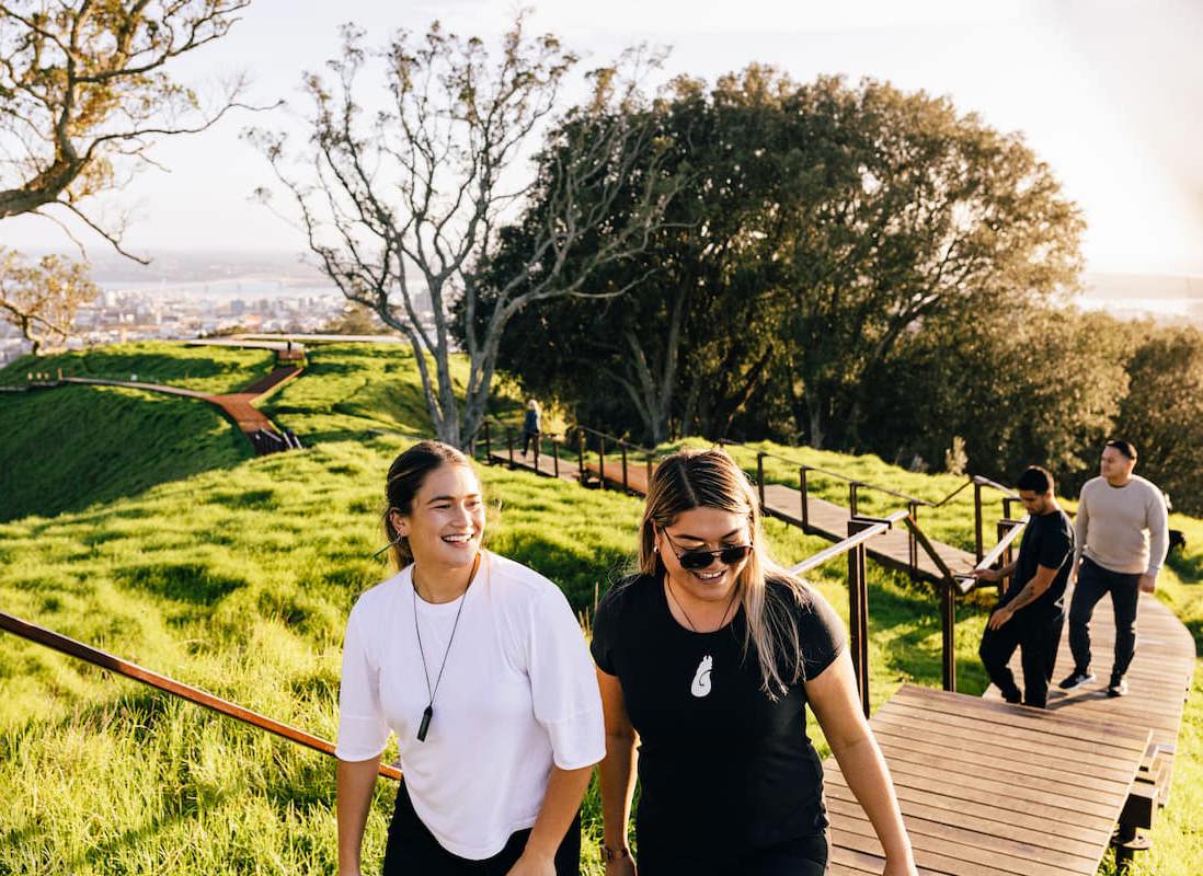 <span class='hyphen-text' lang='de'>A day out in </span><span class='hyphen-text' lang='de'>Mount Eden Village</span>