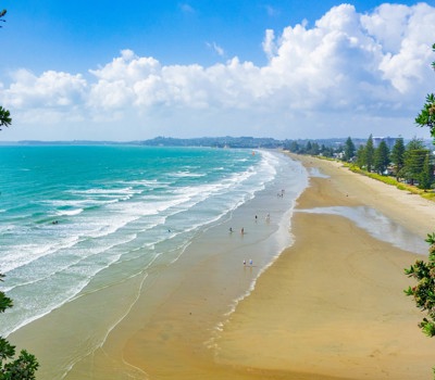 Best Safe Swimming Beaches in Auckland