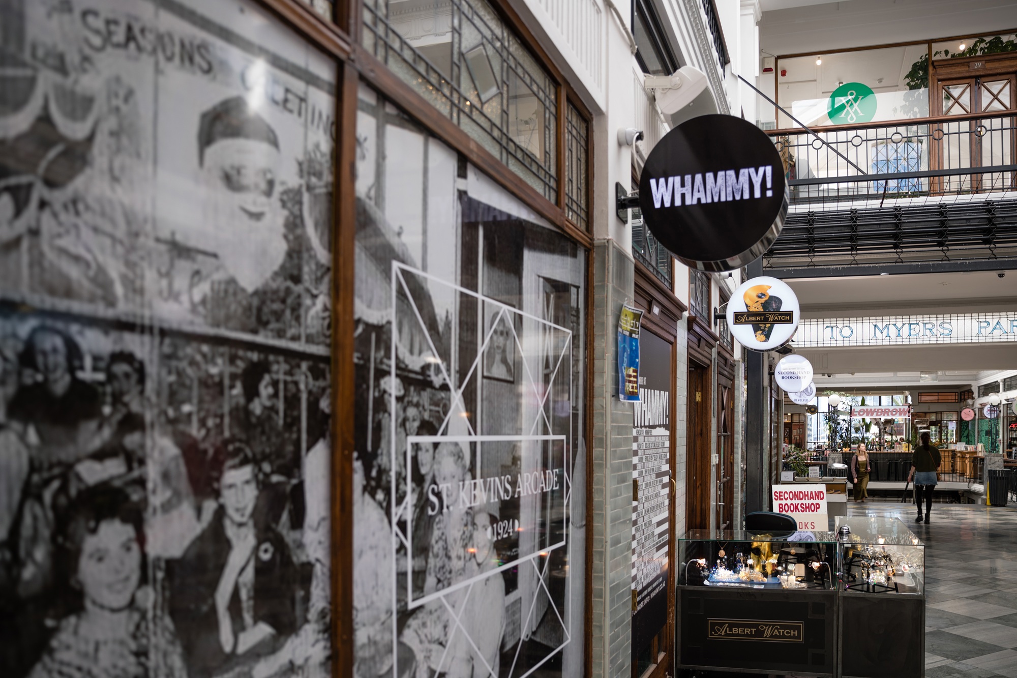 Browse shopping arcades and precincts in Central Auckland