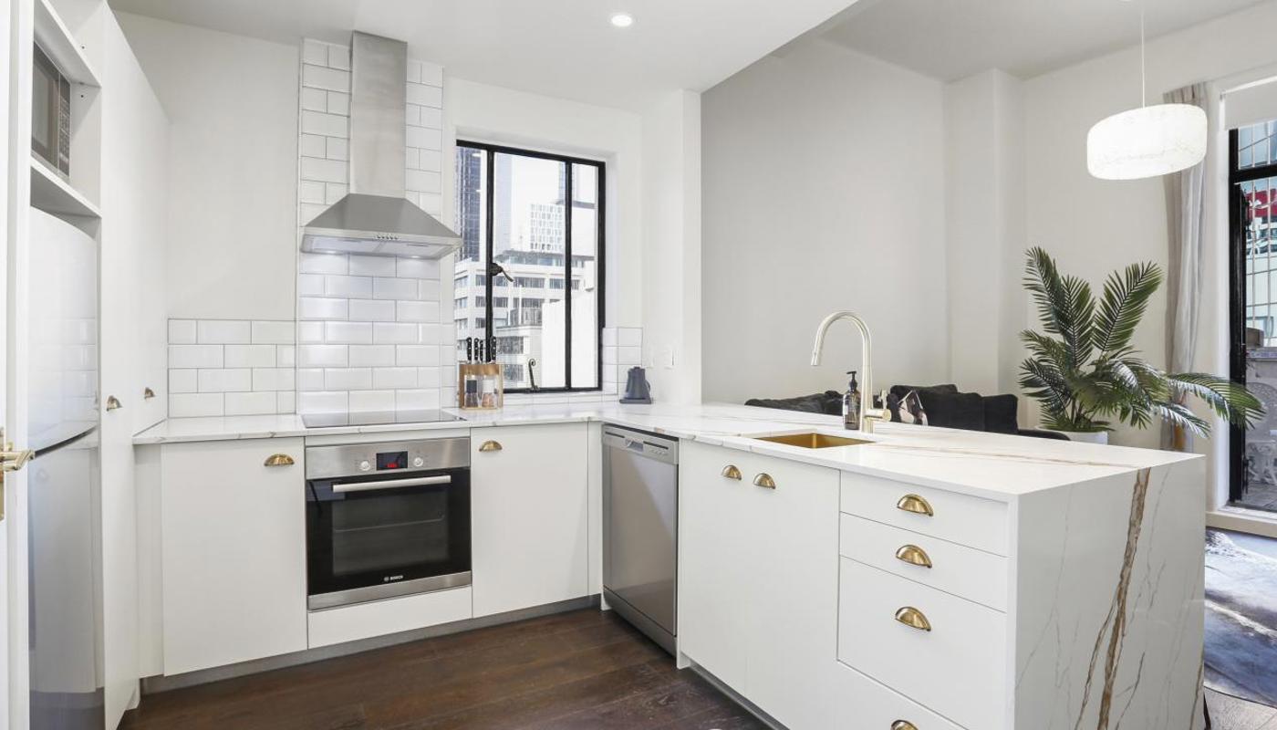 Kitchen comes equipped with cooking essentials and modern applainces