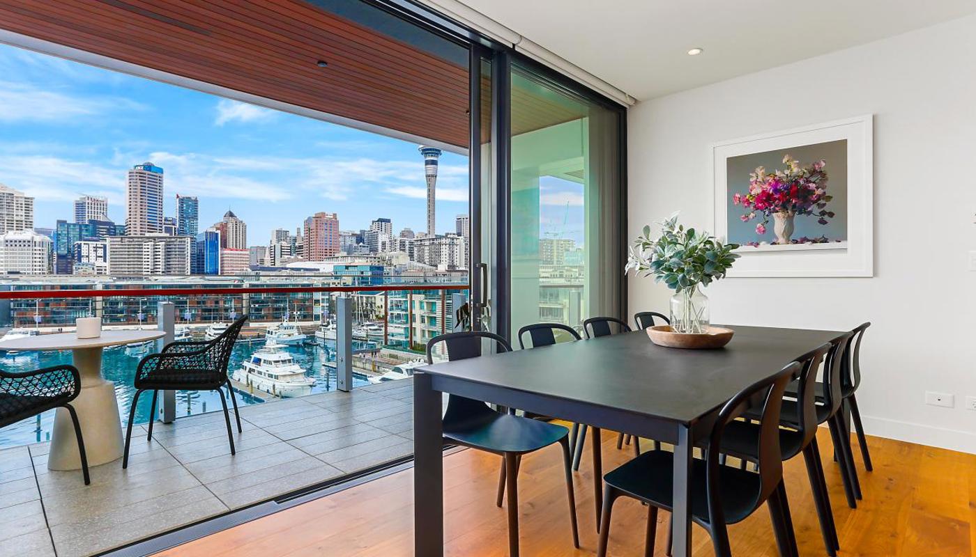 Dining area views and the front balcony.