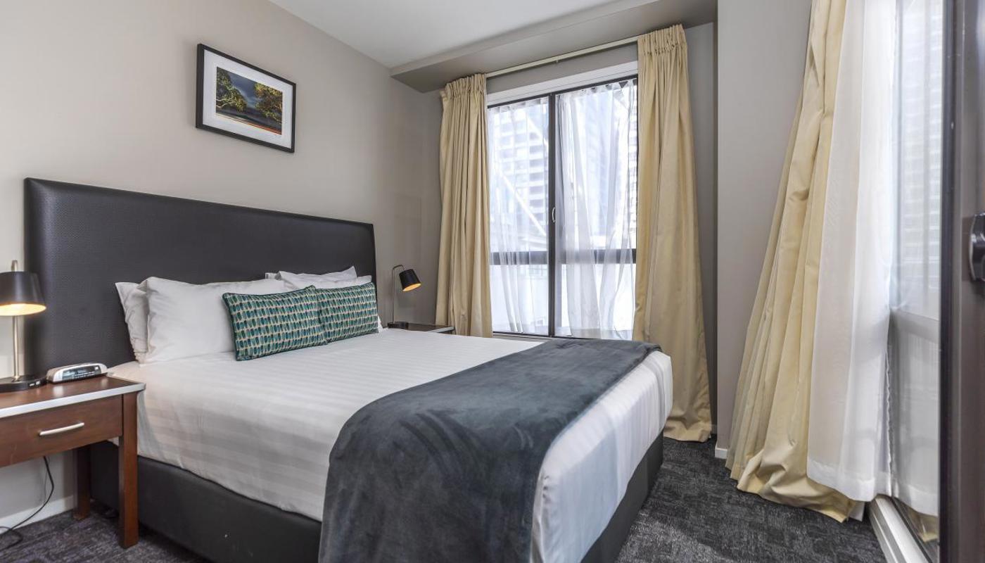 One Bedroom Apartments - Queen Bed