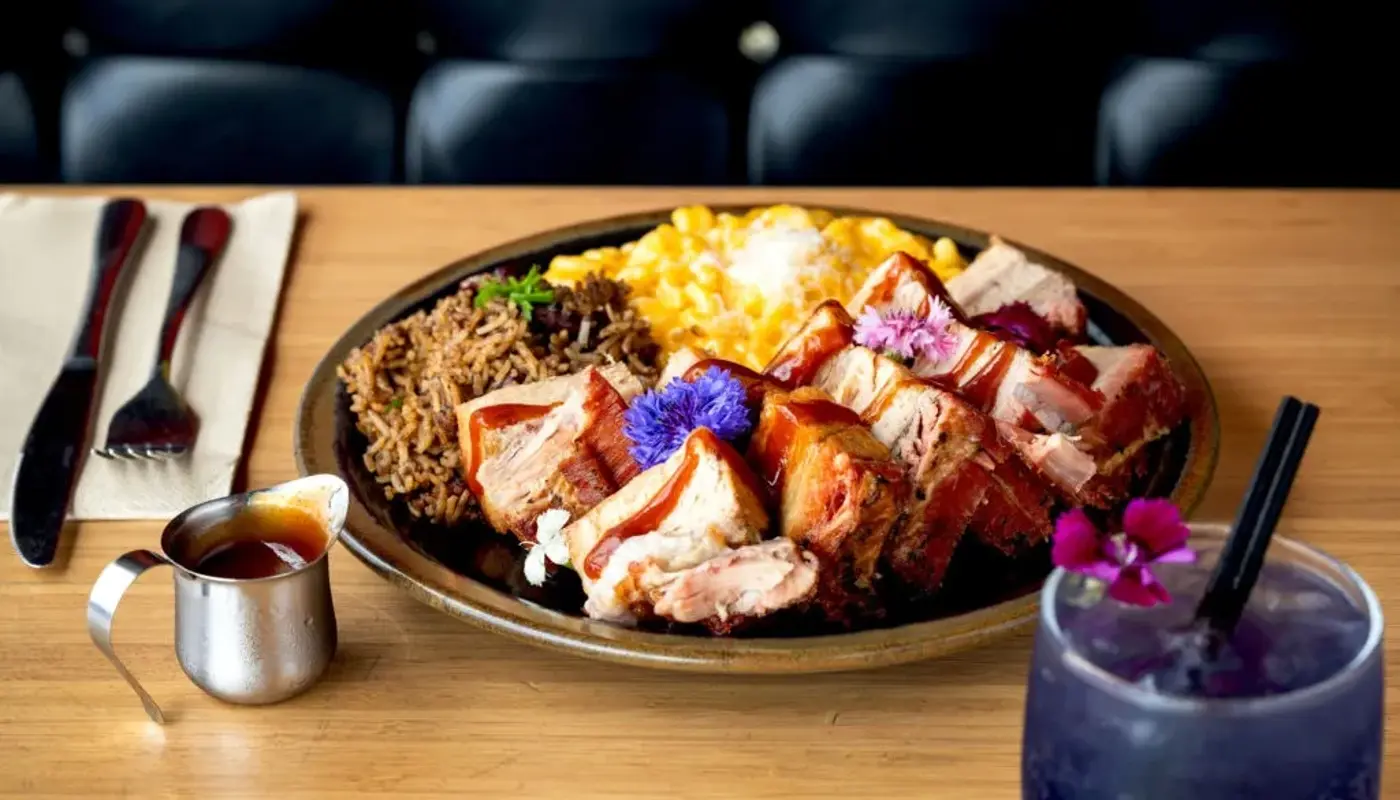 Nanny's Eatery Image 1