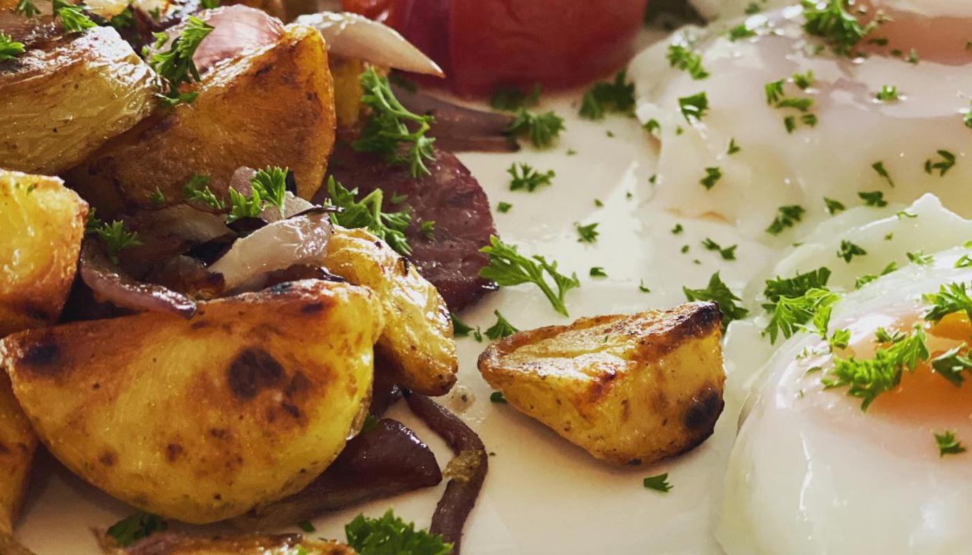 Cowboy Hash with double yolker eggs.
