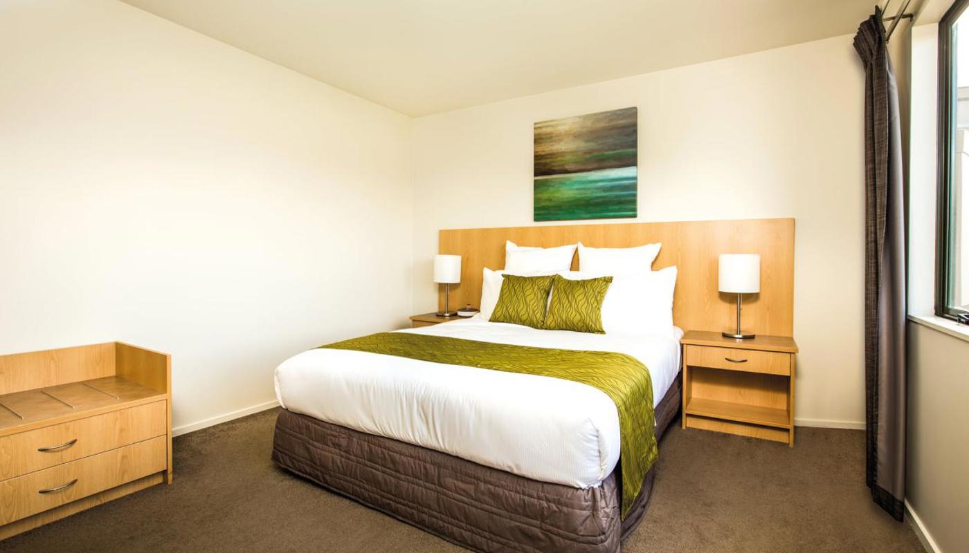 1 Bedroom Suite - King Bed