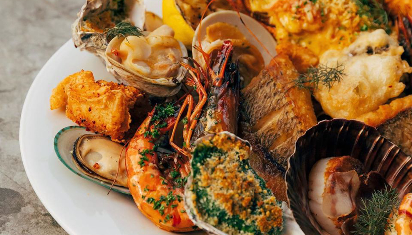 Oyster and Chop Image 1