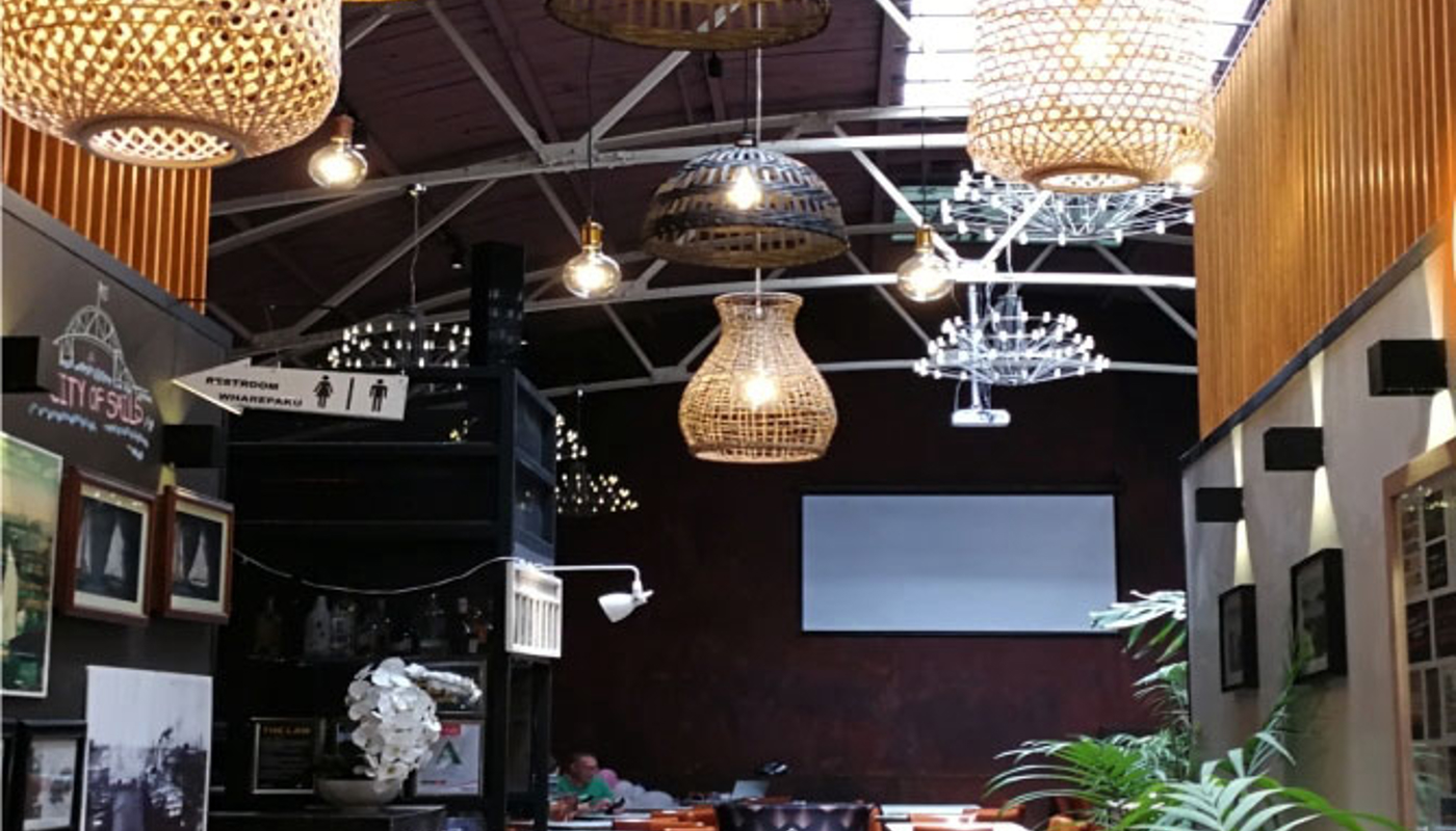 Vie Lounge & Eatery Image 2