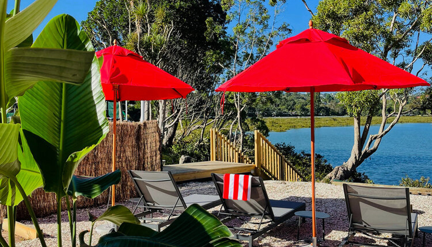 Beach Club Oyster & Kitchen - Orakei Image 1