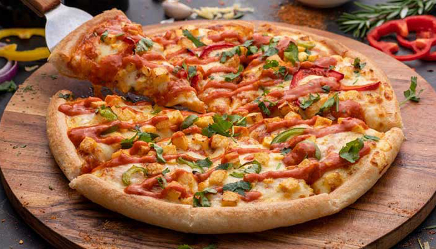 Pizza Club - Central Image 1