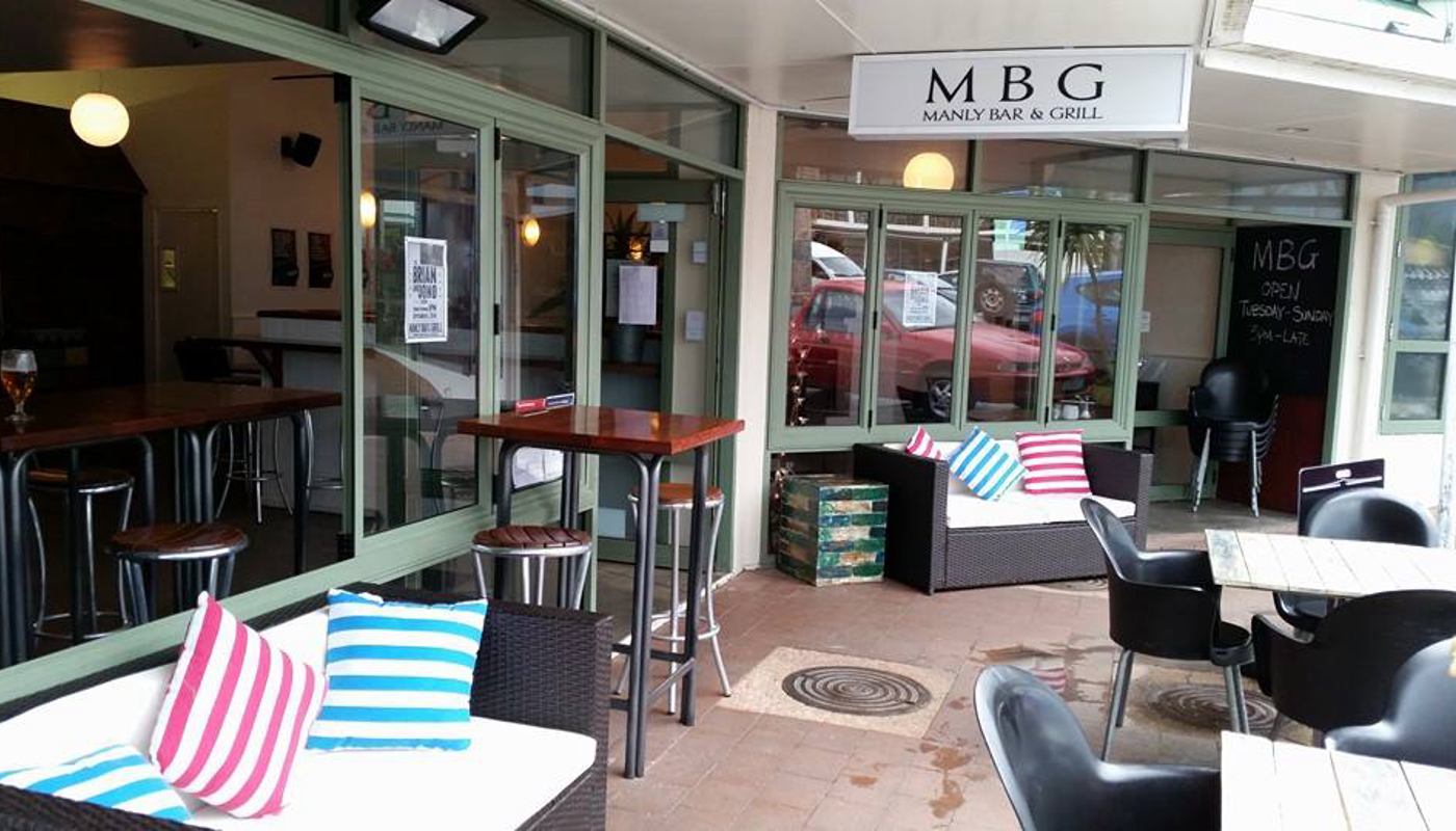 Manly Bar & Grill Image 2