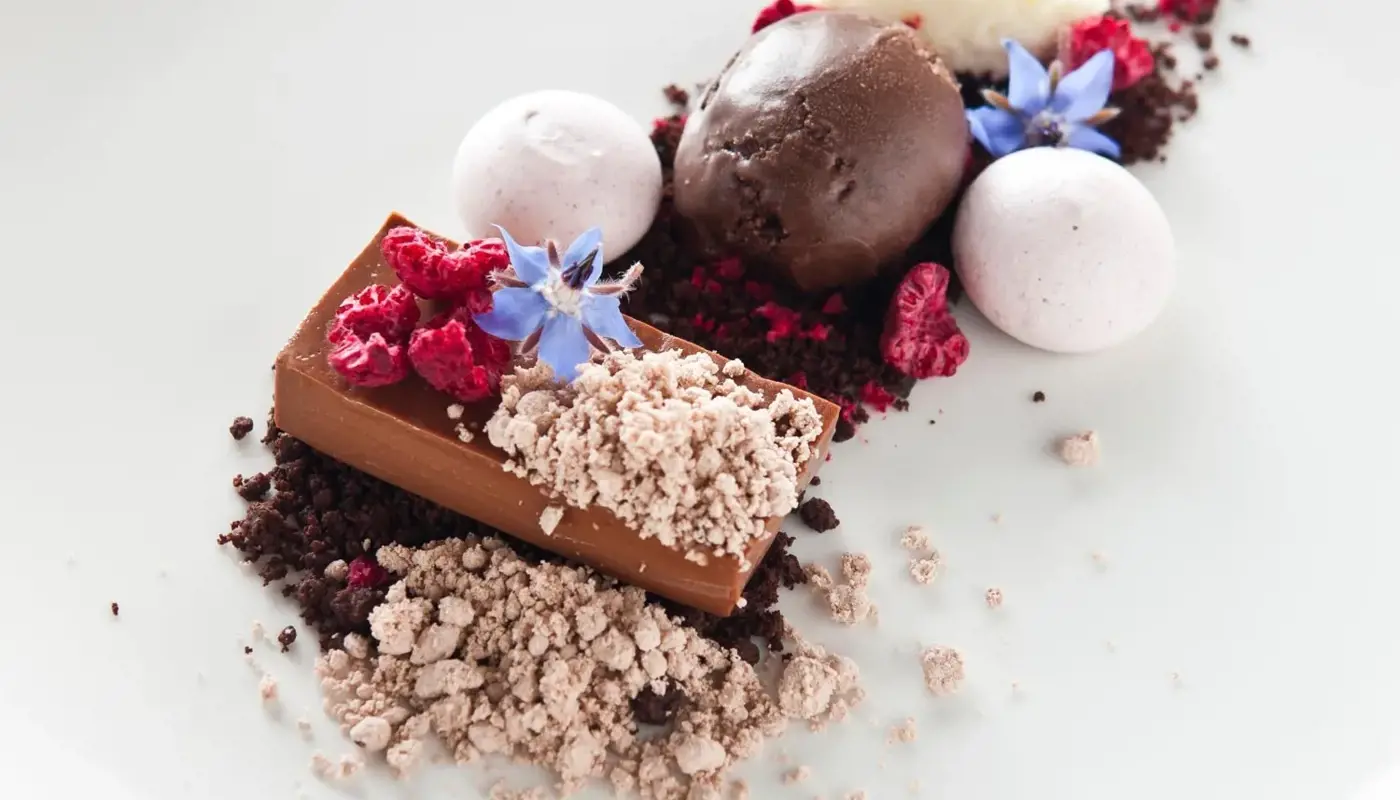 VEVO Eatery Image 4