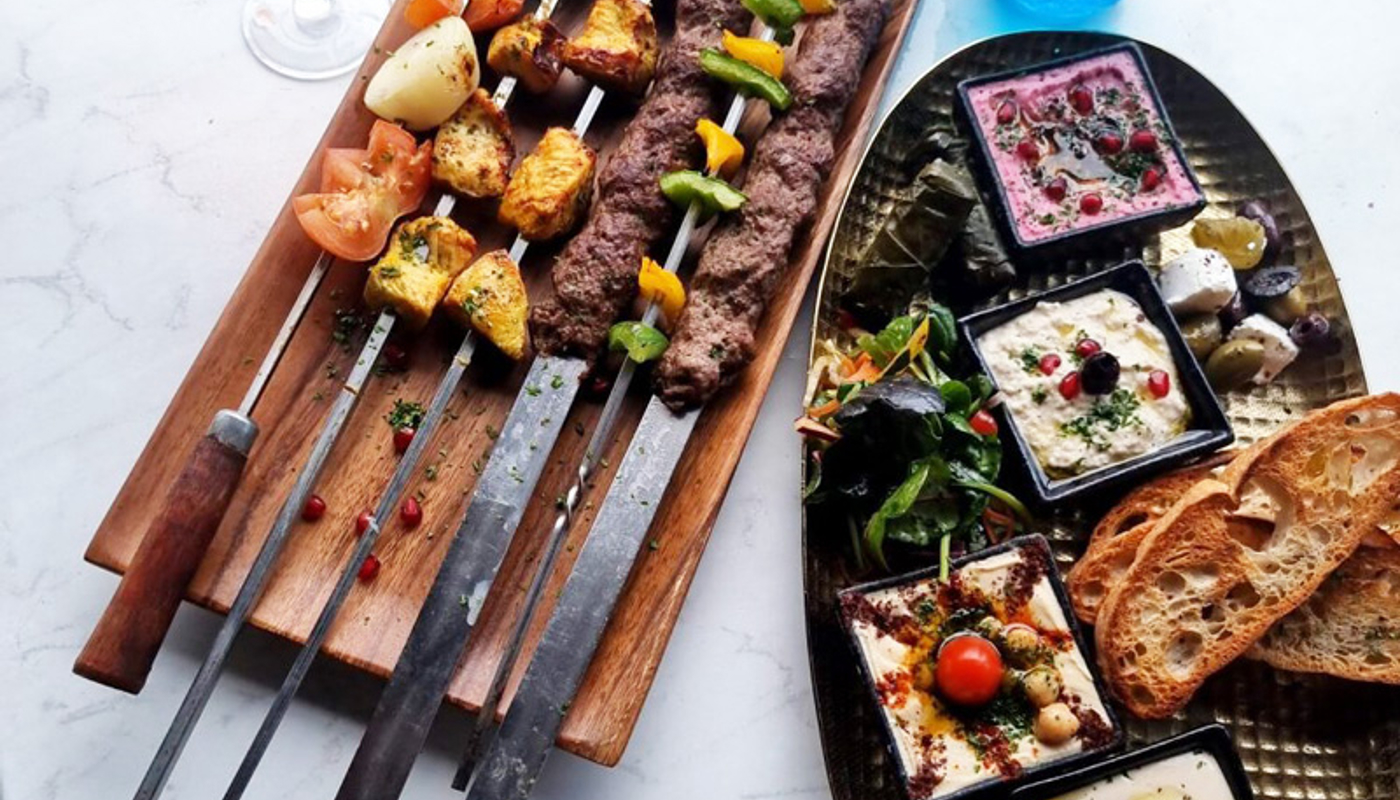 Charcoal Grill & Bar Image 2