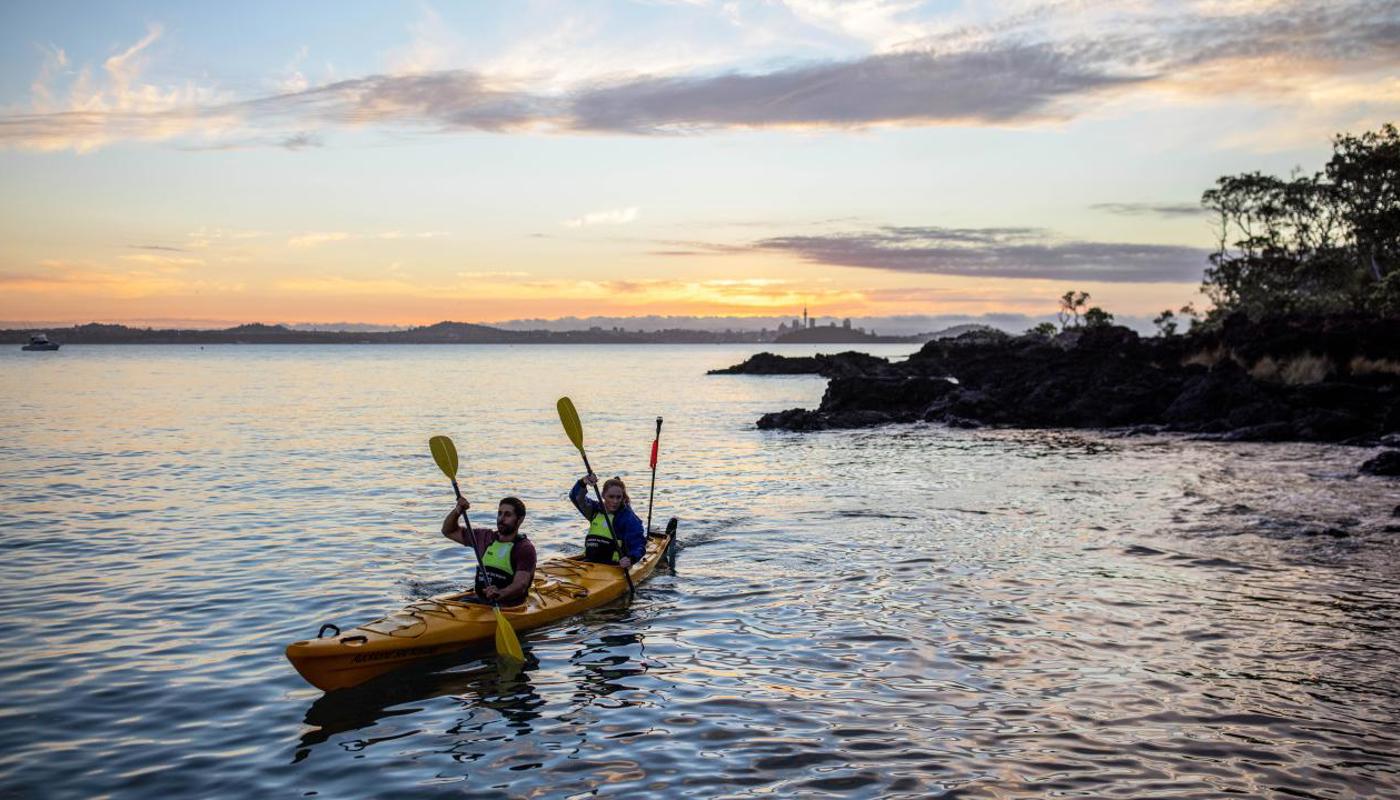 Kayak to Rangitoto Island