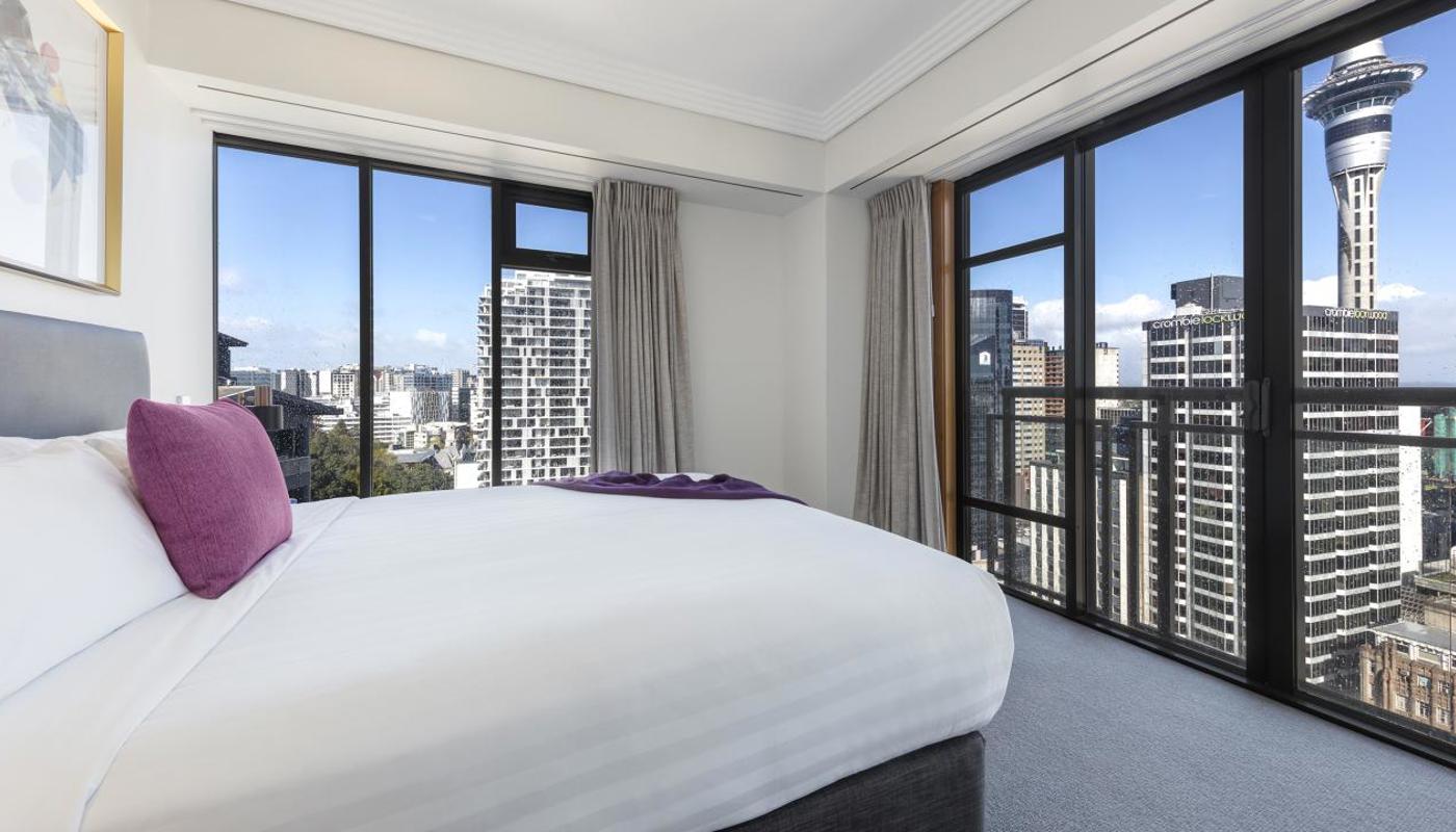 Avani Auckland Metropolis Residences - 1 Bedroom Executive Park Suite - Bedroom