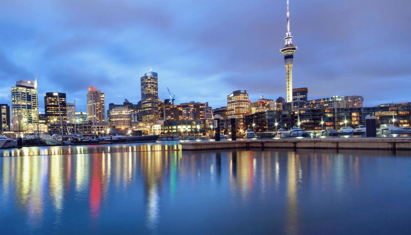 New Zealand Rent a Car Auckland Central Image 3