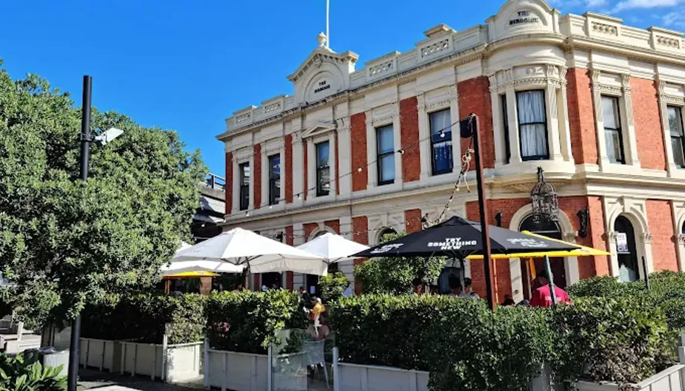 The Birdcage Tavern Image 1
