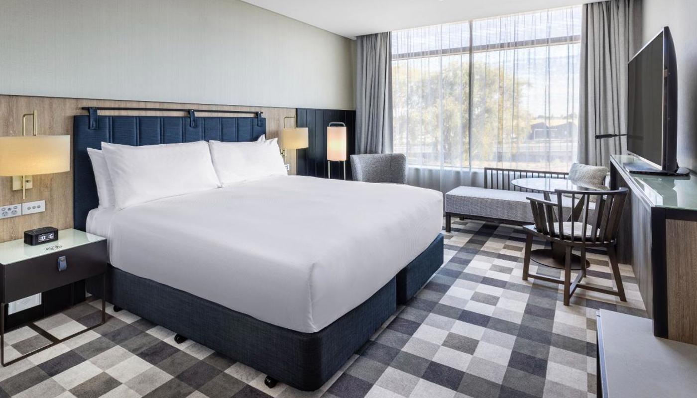 King Guest Room