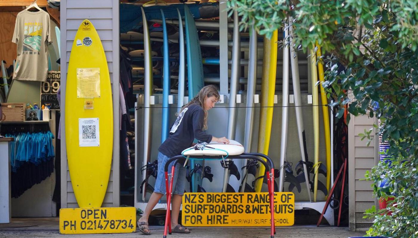 Auckland Surfboard Rentals Image 2