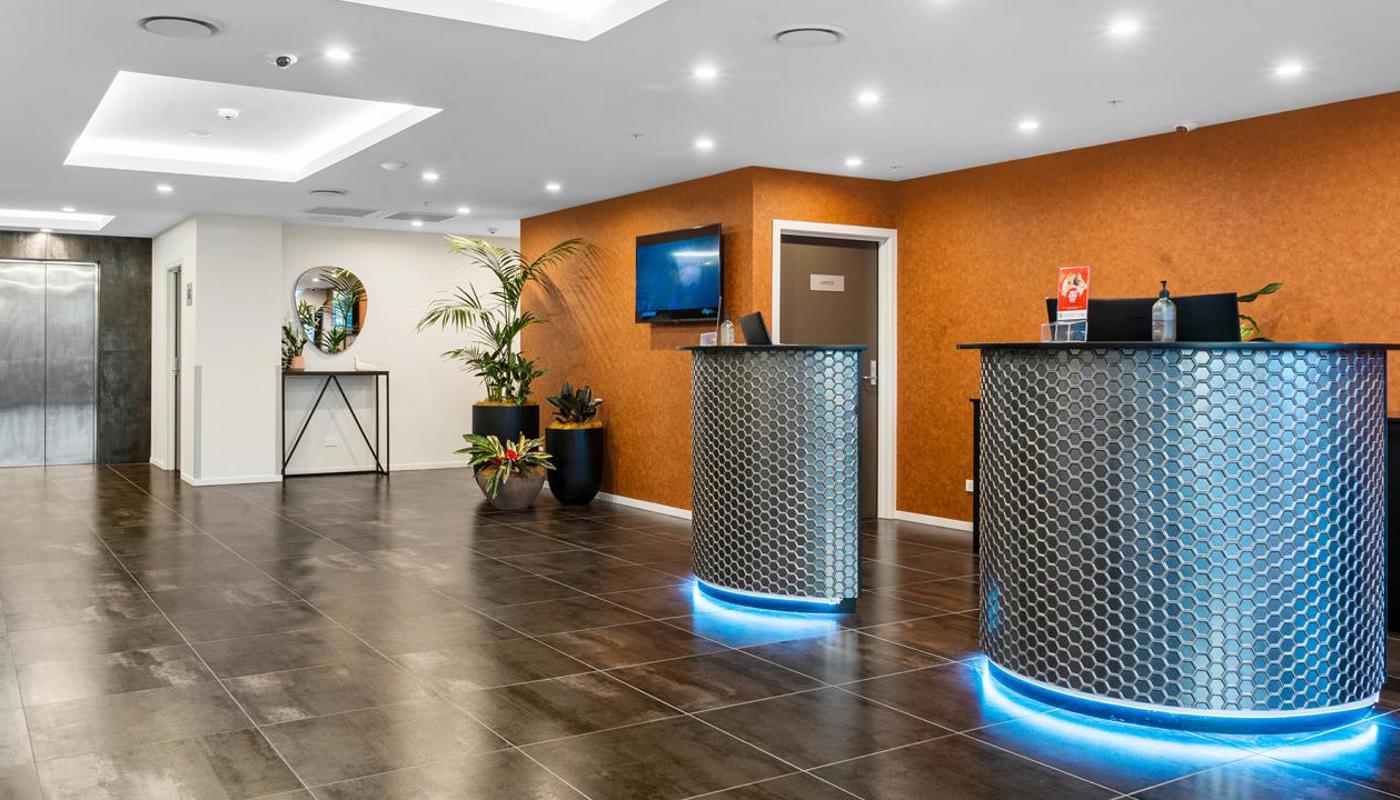 Reception & Lobby