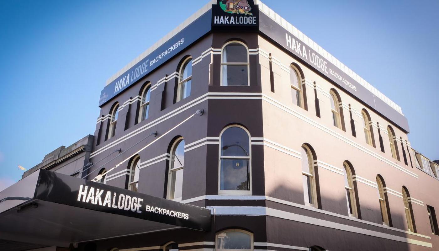 Haka Lodge Auckland Image 1