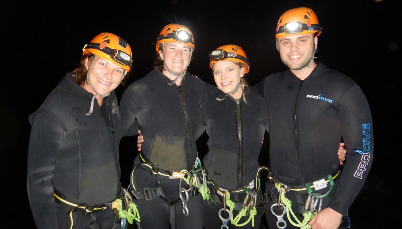 Night canyoning team
