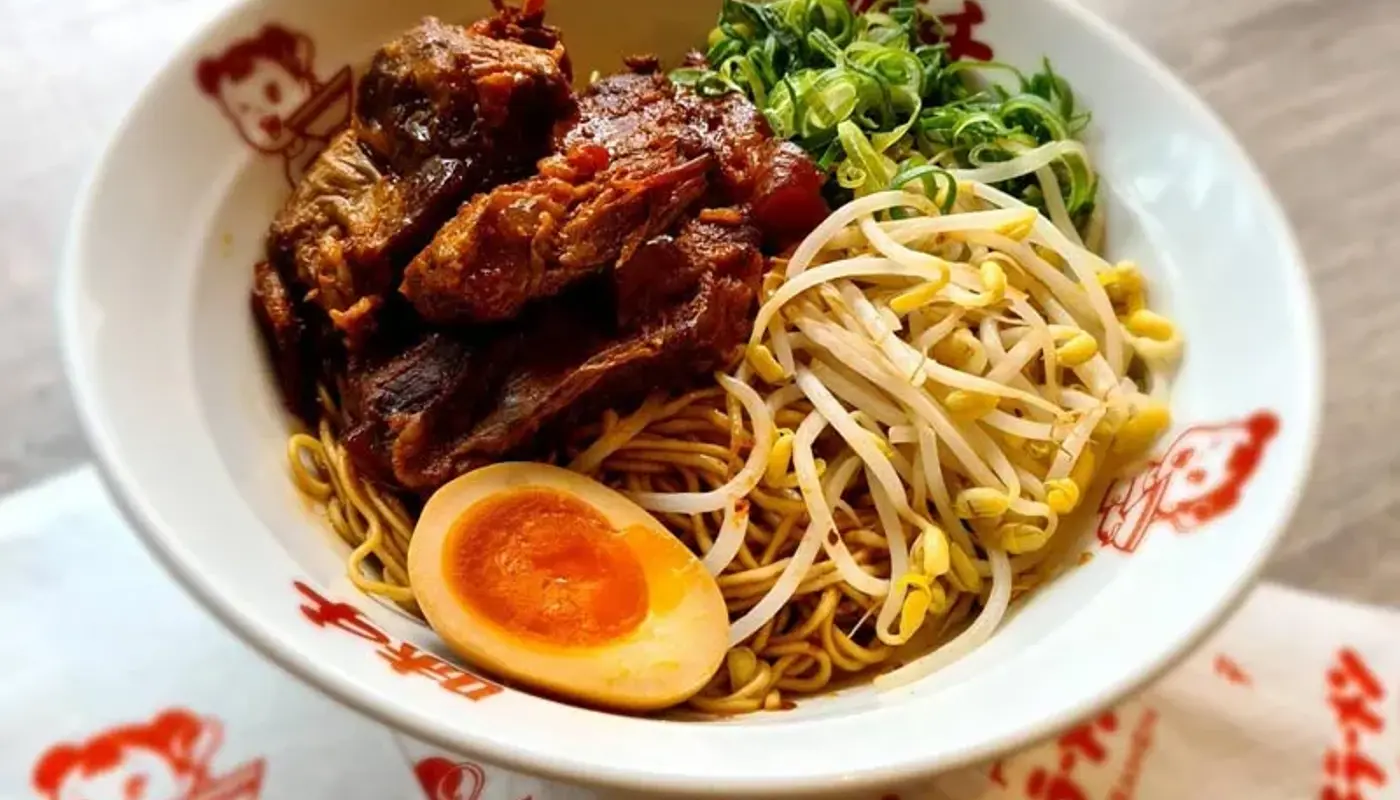 Ajisen Ramen Image 3