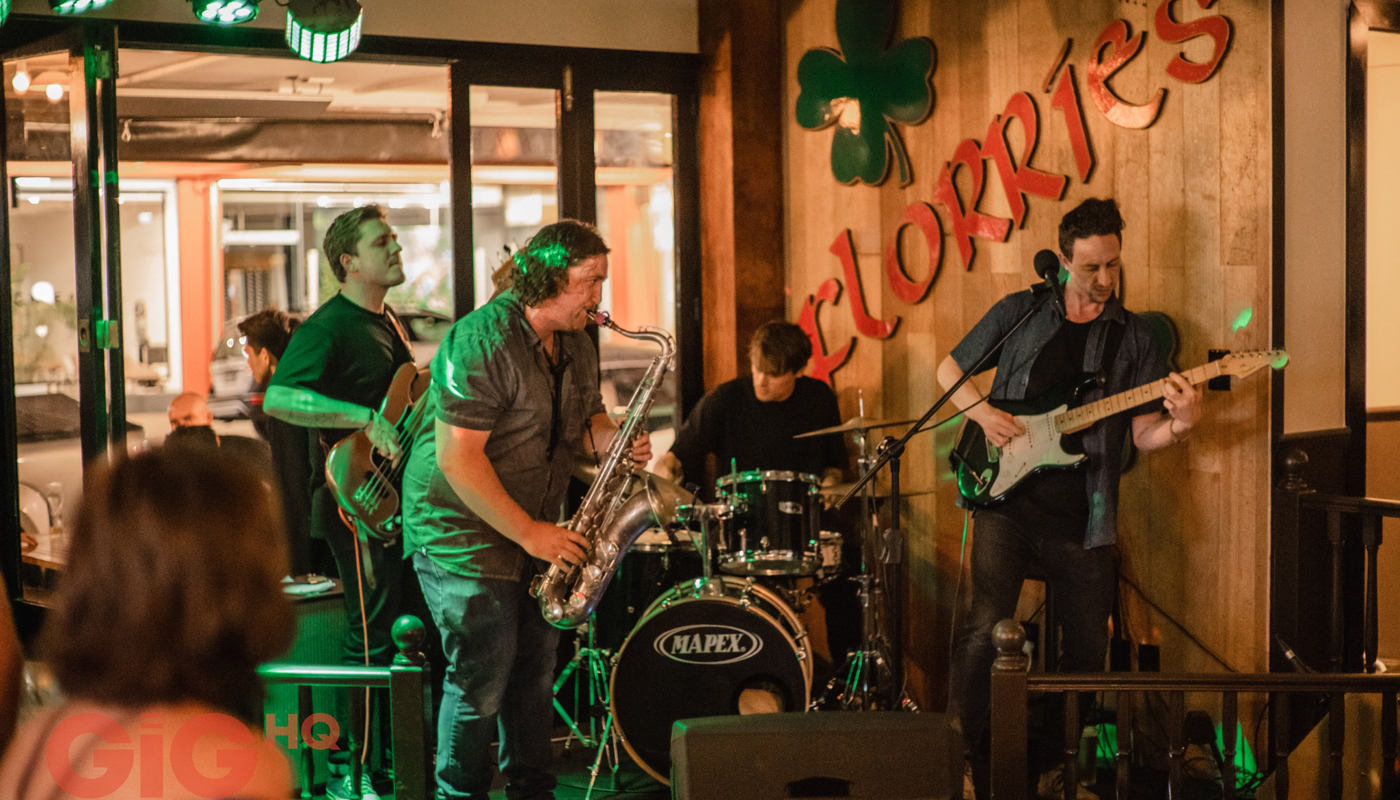 Florrie McGreal's Irish Pub Image 2
