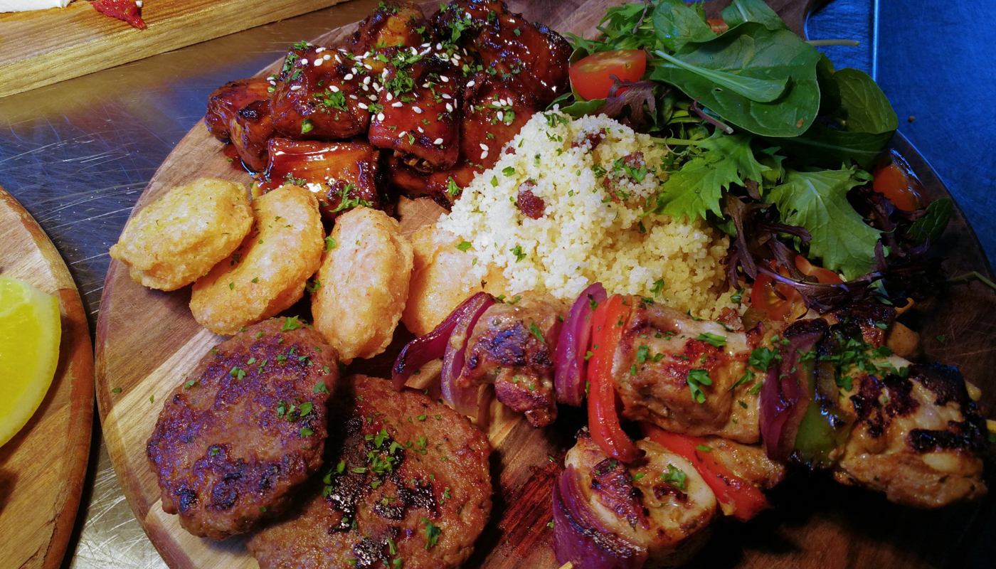 Vie Lounge & Eatery Image 3