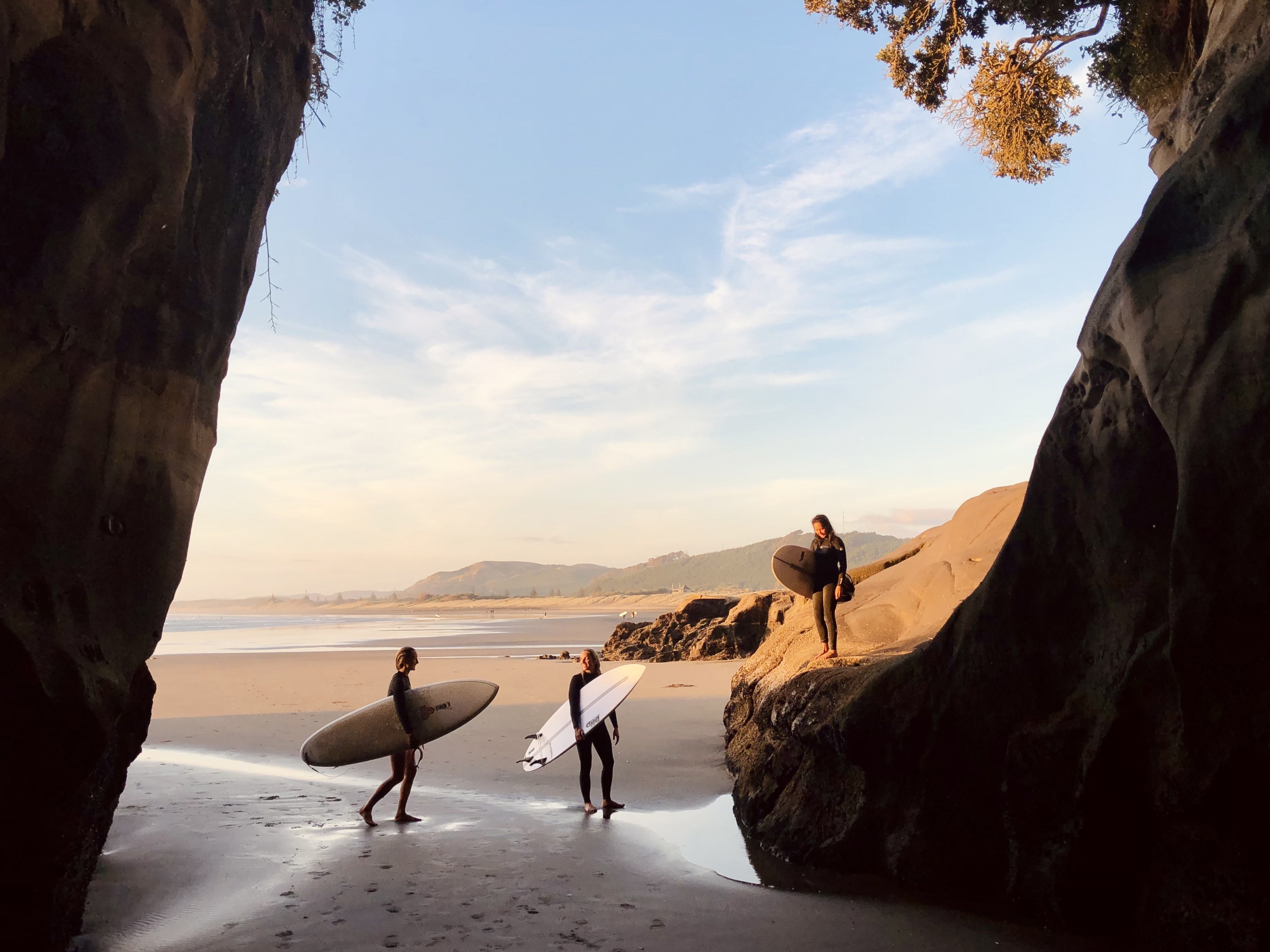 Muriwai Surf School - Auckland Surfboard Rentals