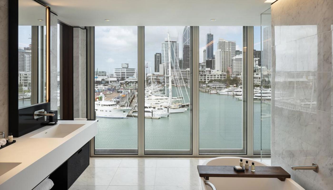 Harbour Suite Bathroom Waterfront View