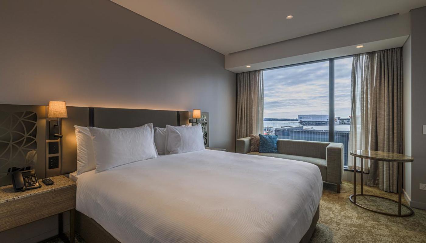 Deluxe King Harbour View Room