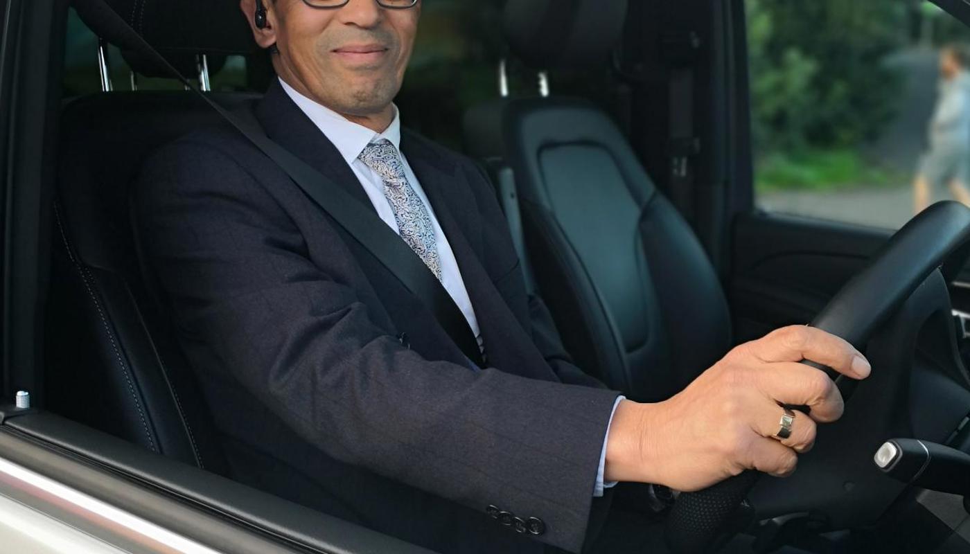 Welcome, I'm Frank owner and Chauffeur/host.