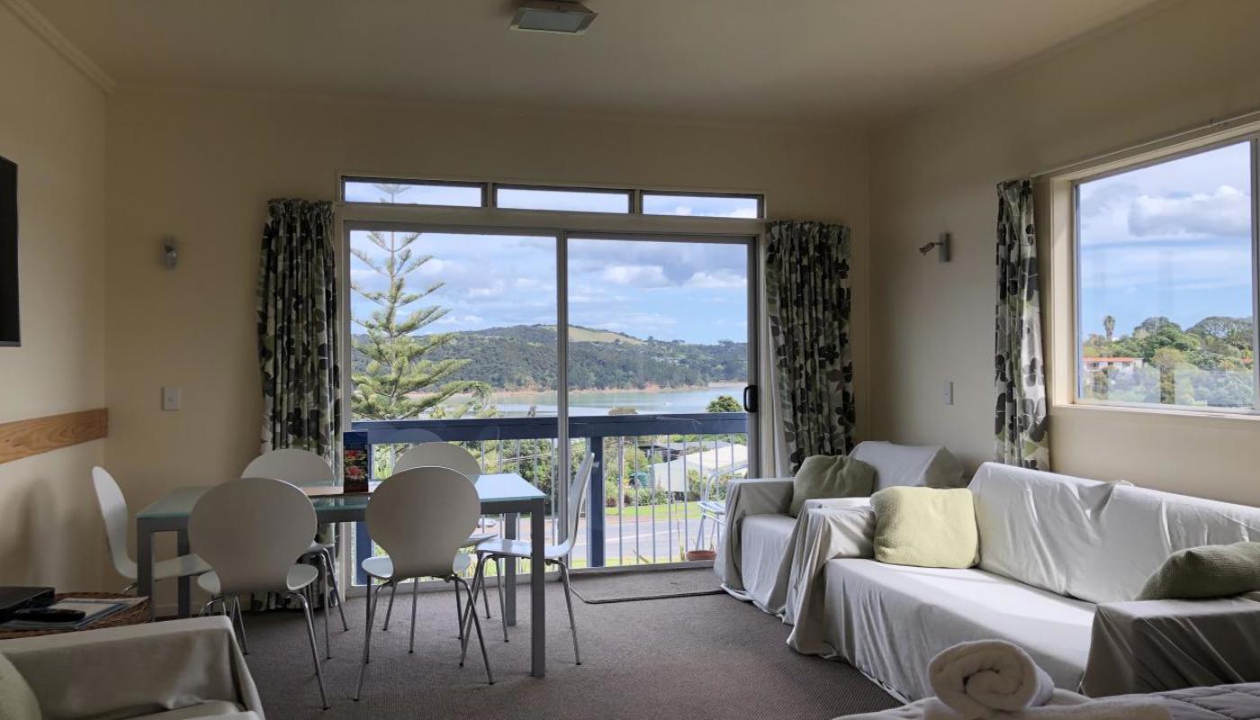 Family room with sea views for tranquil relaxing.