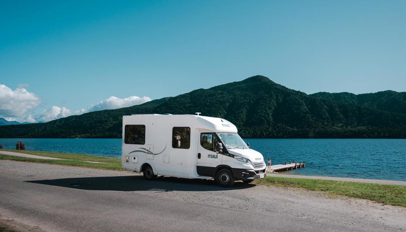 Discover Lake Kaniere in a Maui.
