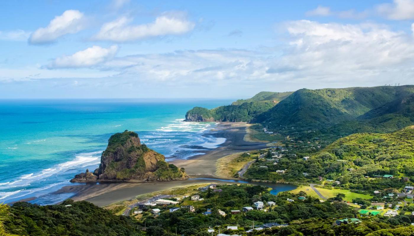 Piha Beach