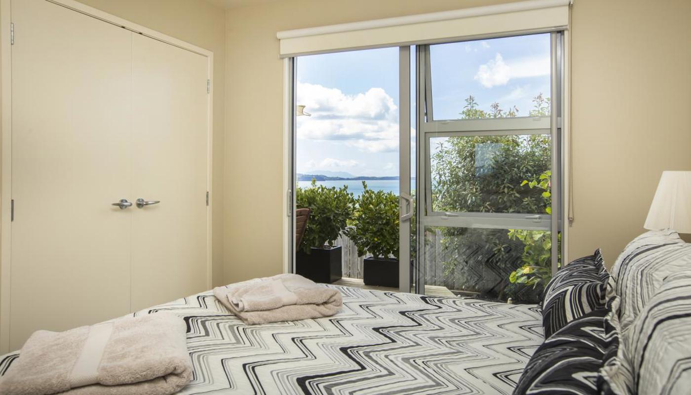 Kawau Apartment - Bedroom View