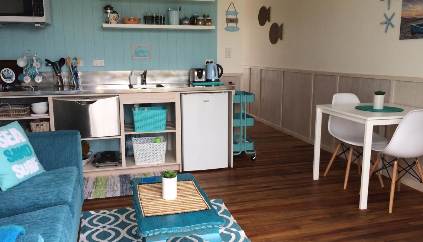"SEA' - lounge and kitchen