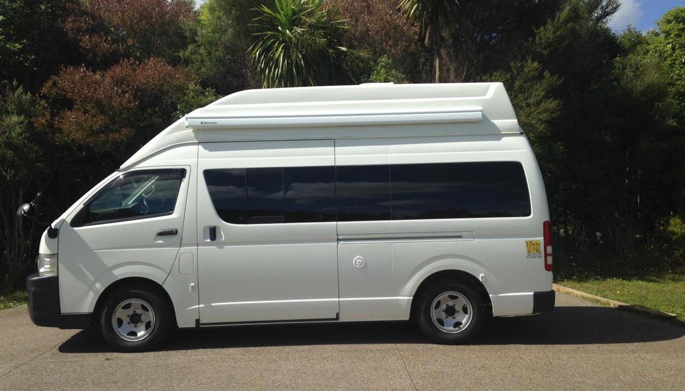 BANZ Deluxe Hitop Camper