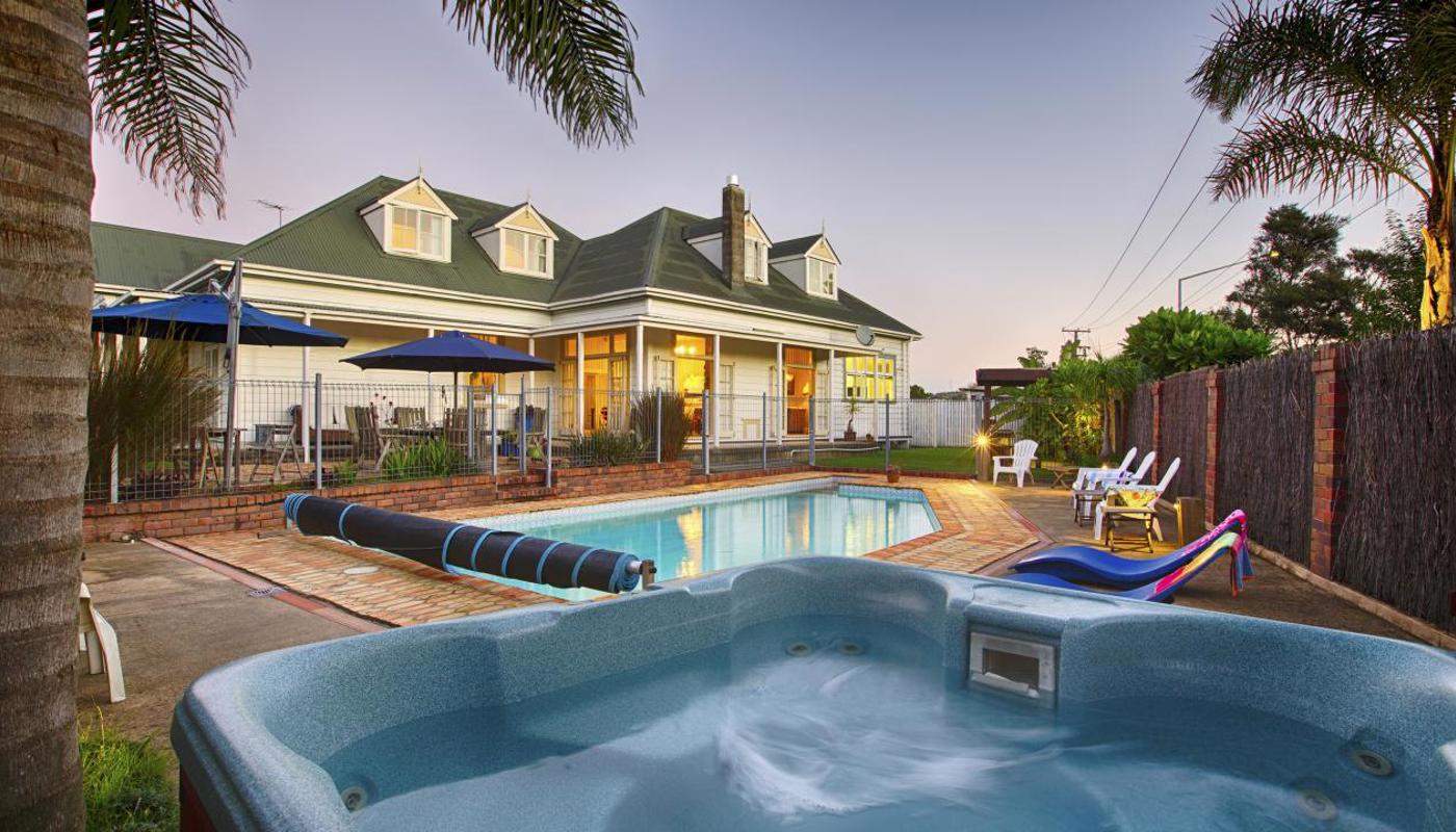Spa pool