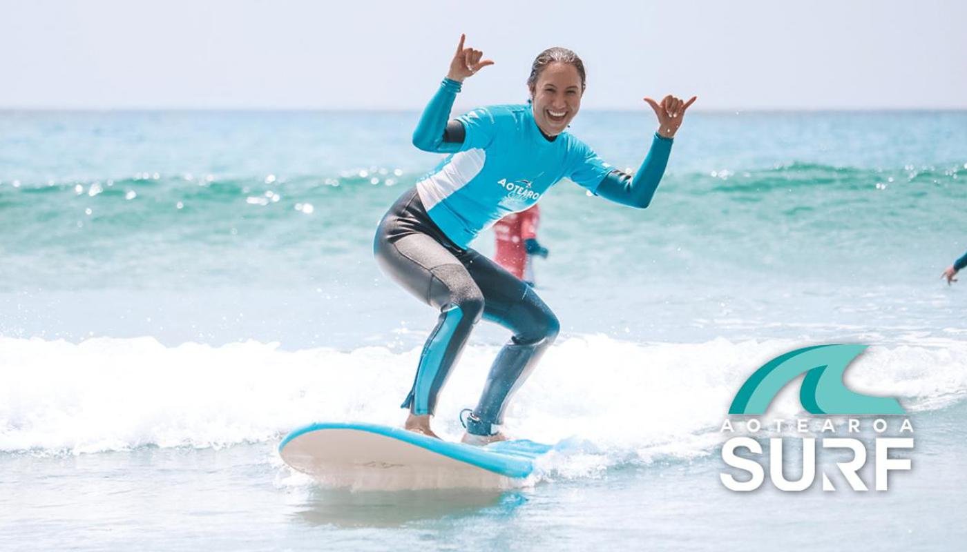 Surf Sistas - Women Only Surf Club.