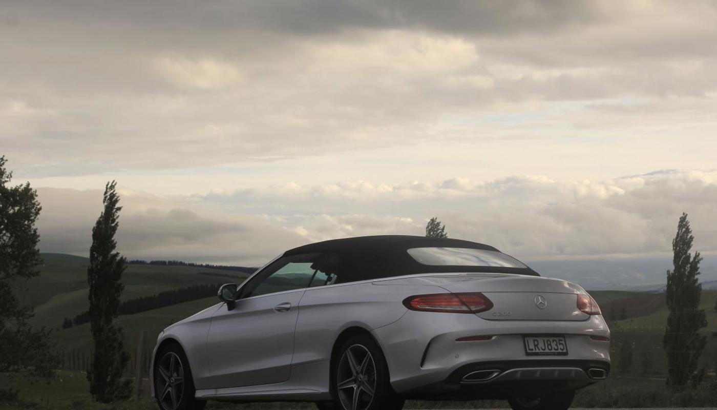 Rent Luxury | Mercedes C200
